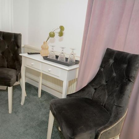 Hotel Andre'S Craiova Exterior foto