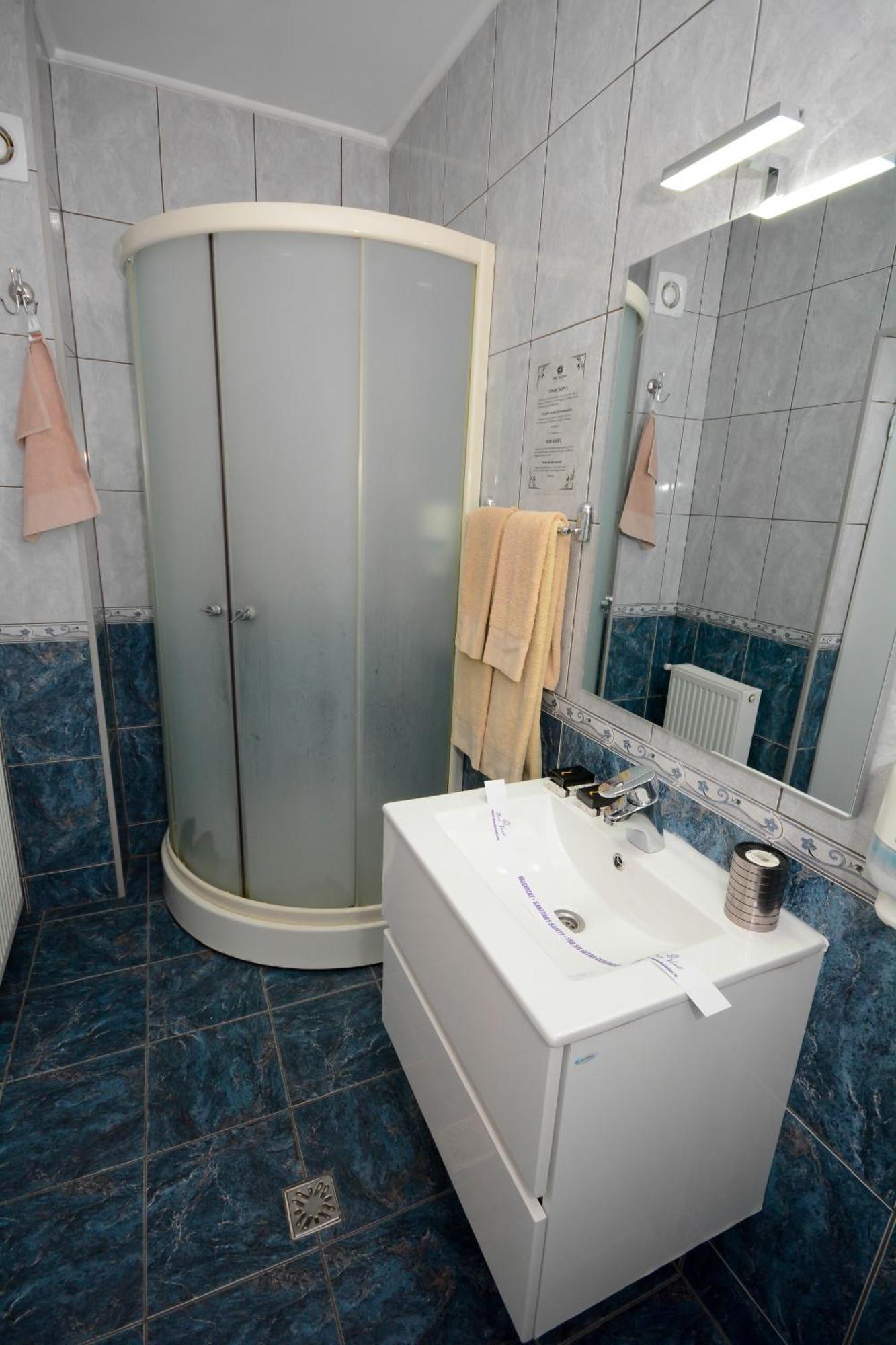 Hotel Andre'S Craiova Exterior foto