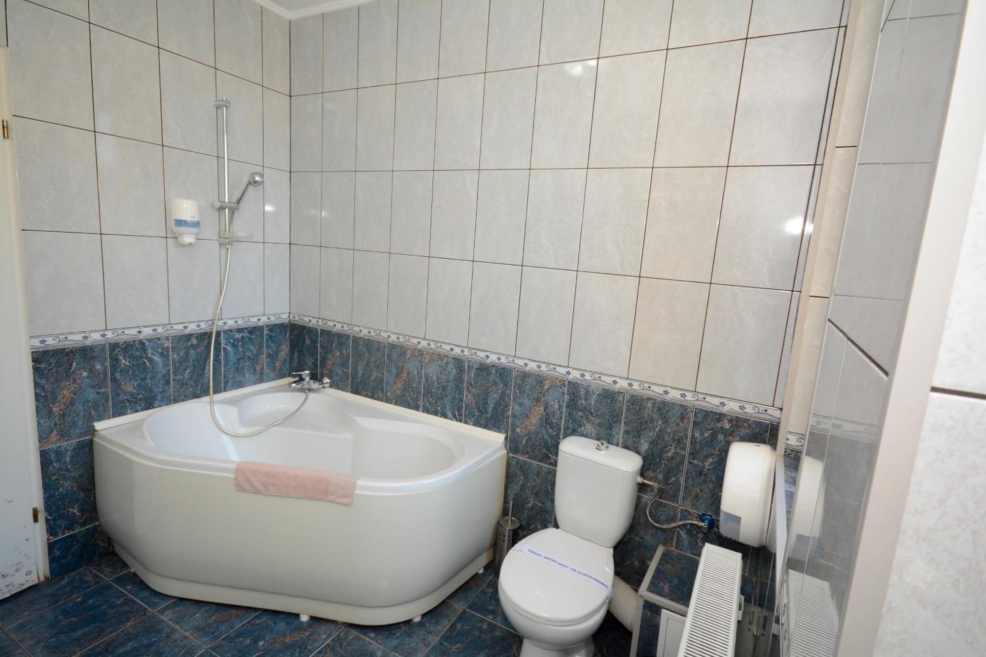 Hotel Andre'S Craiova Exterior foto